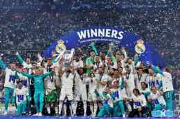 ảnh chụp màn hình câu lạc bộ bóng đá real madrid javier navarro