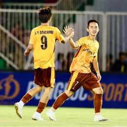 bóng đá hoàng anh gia lai