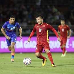 đá bóng tối qua