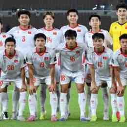 đá bóng việt nam uae