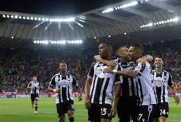 giao diện app câu lạc bộ bóng đá udinese calcio