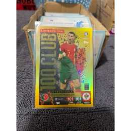 giao diện app cầu thủ bóng đá ronaldo