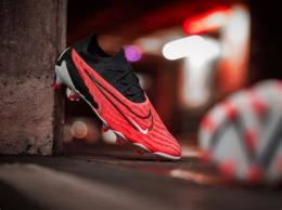 giao diện app giày nike bóng đá
